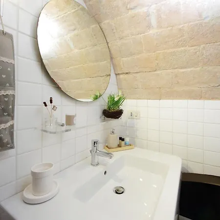 Fontanella Borghese Cori Daire *